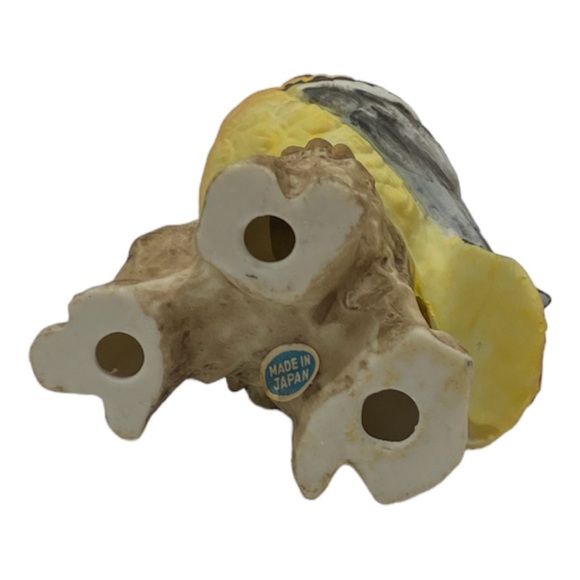 Porcelain oriole figurine 4” tall made in Japan mint condition - Picture 6 of 6